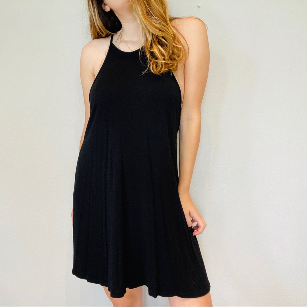 CLEARANCE black flowy tank dress - Picture 5 of 7